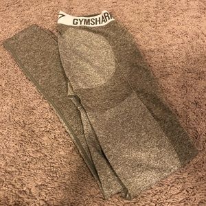 Gym shark olive leggings